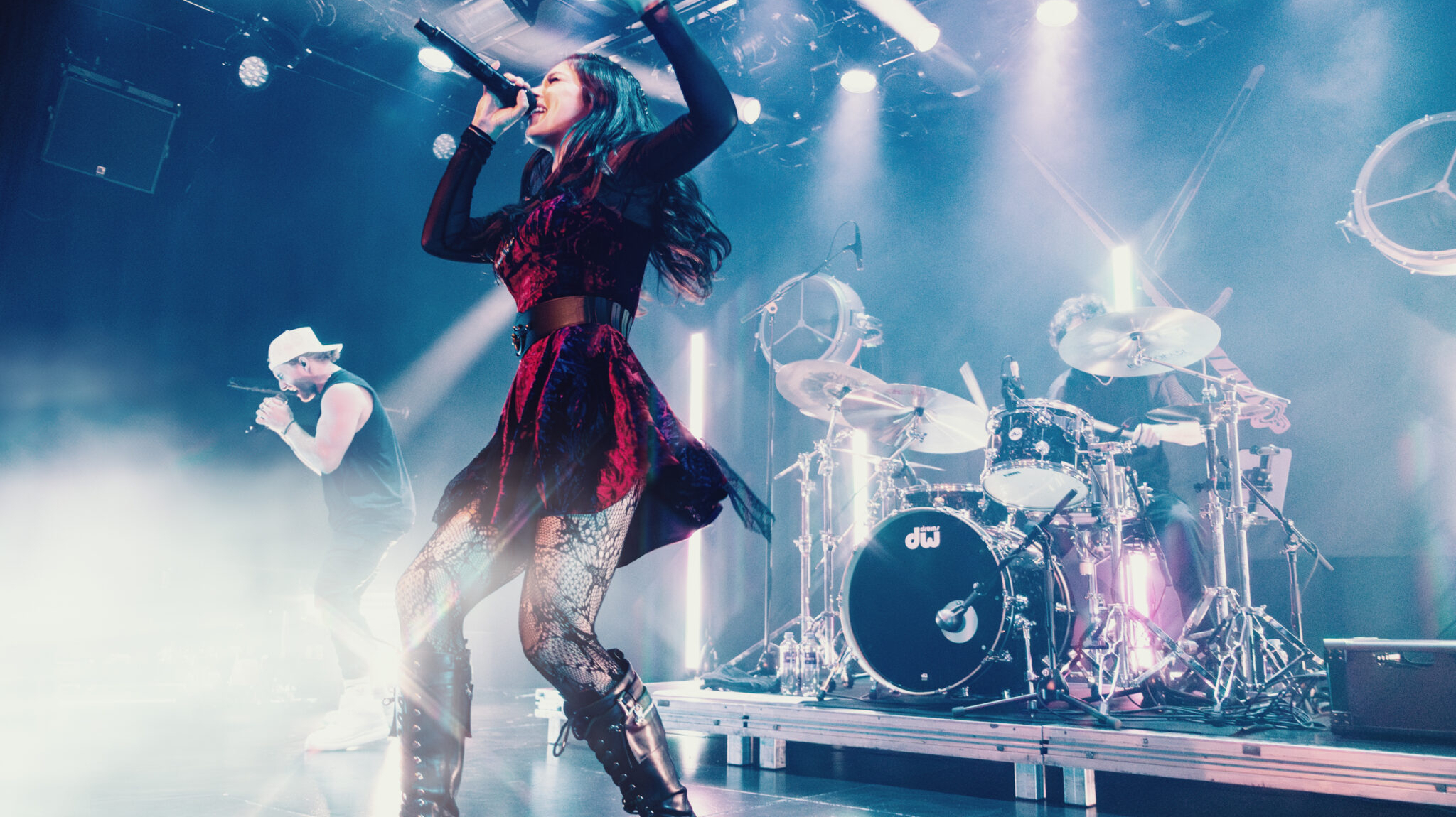 Chrissy Costanza / VOILA
